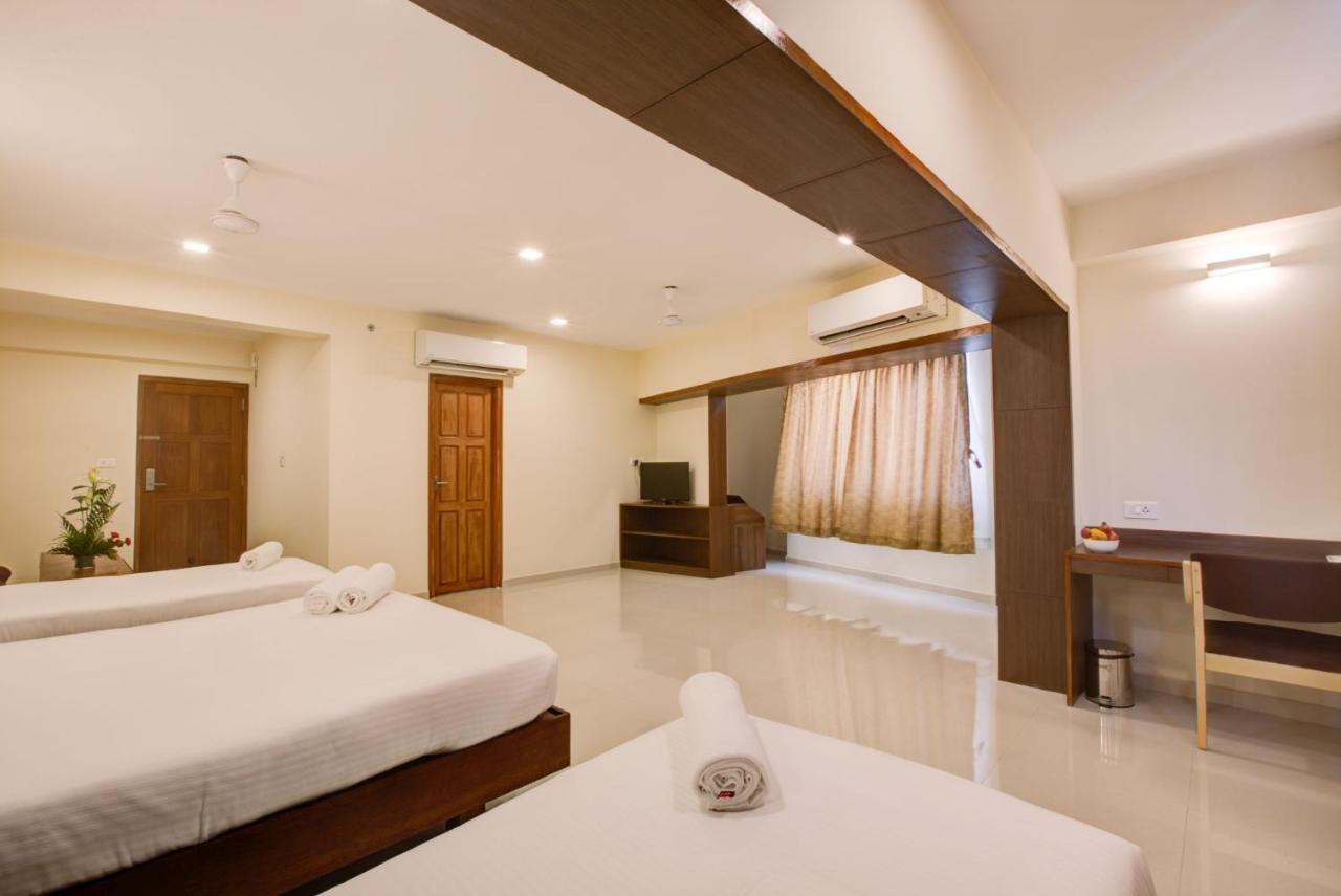 Hotel Bms Mangalore Bagian luar foto
