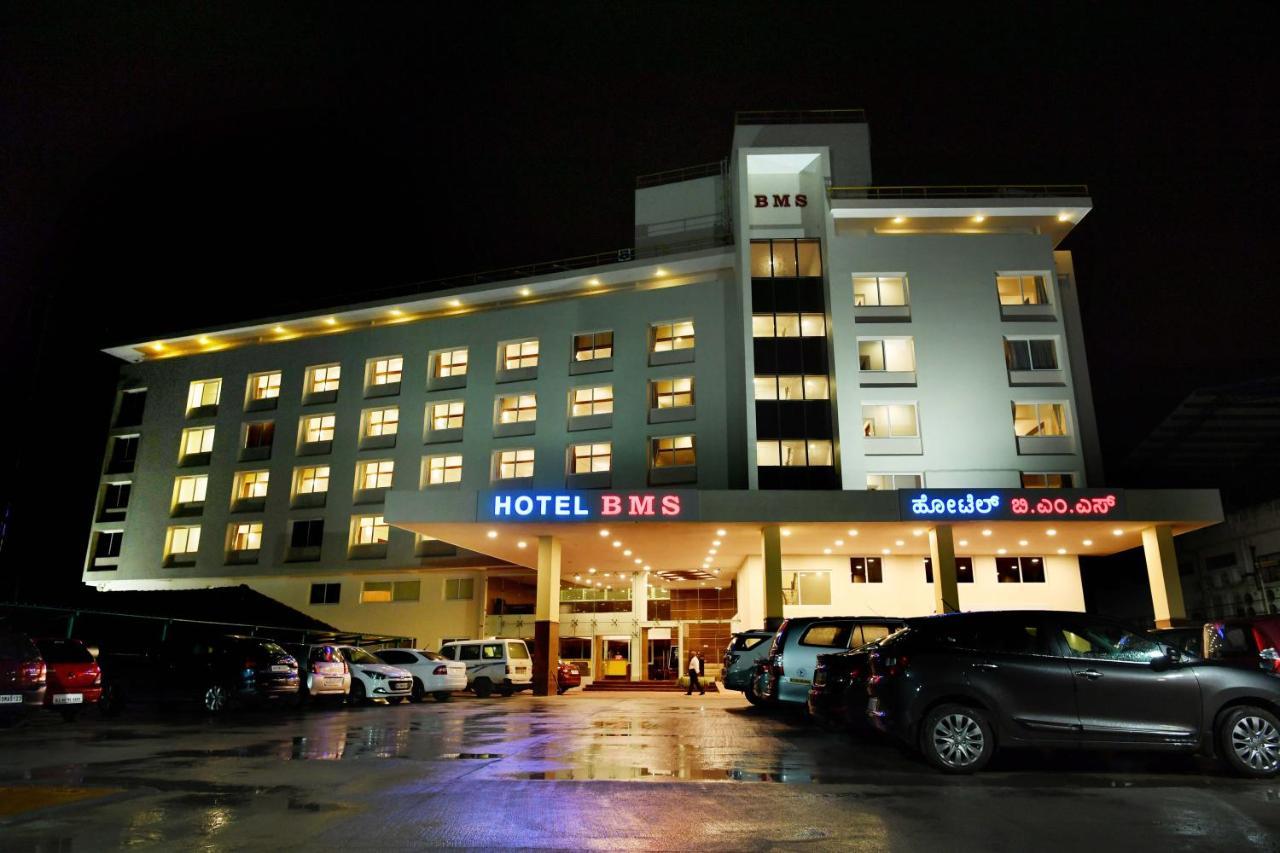 Hotel Bms Mangalore Bagian luar foto