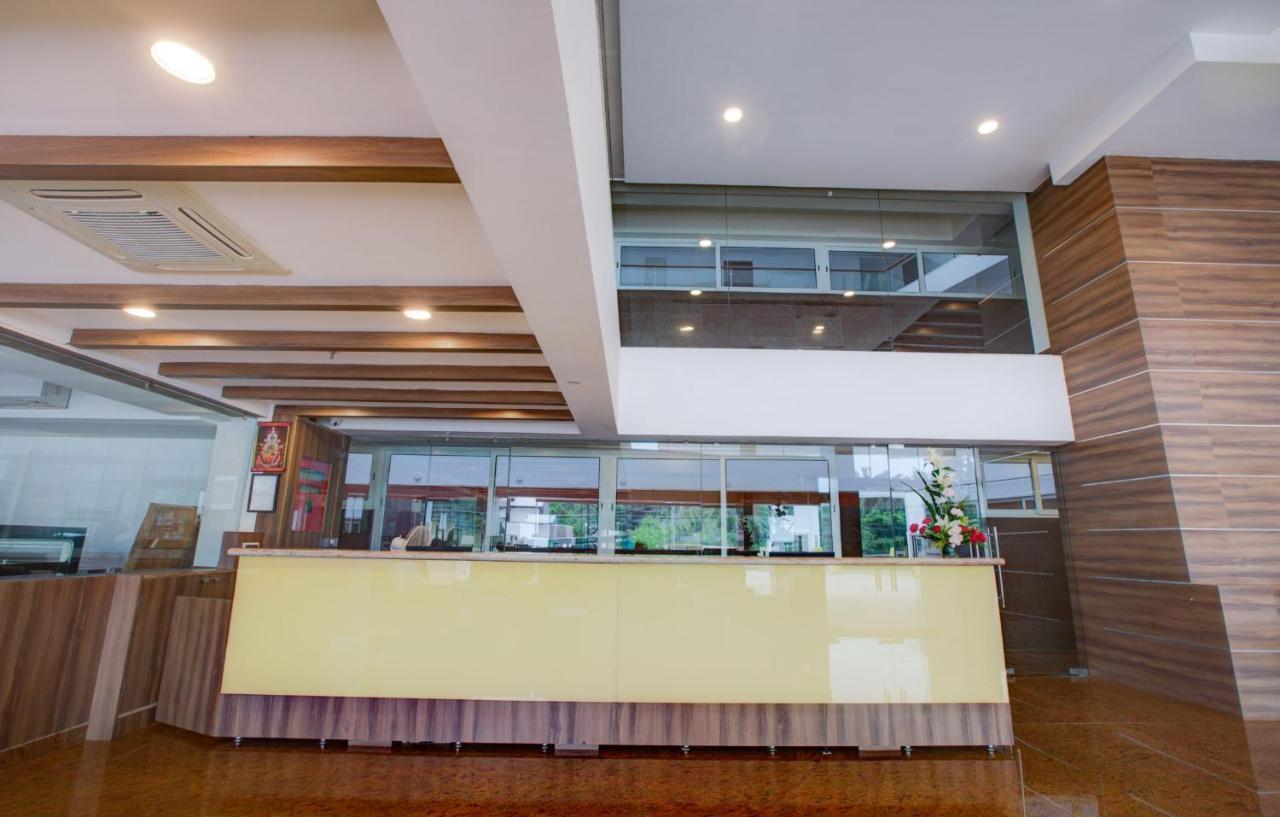 Hotel Bms Mangalore Bagian luar foto