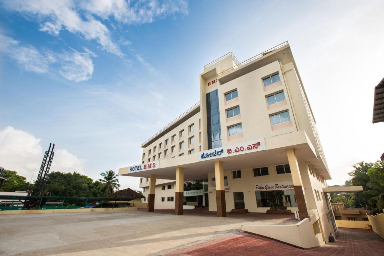 Hotel Bms Mangalore Bagian luar foto