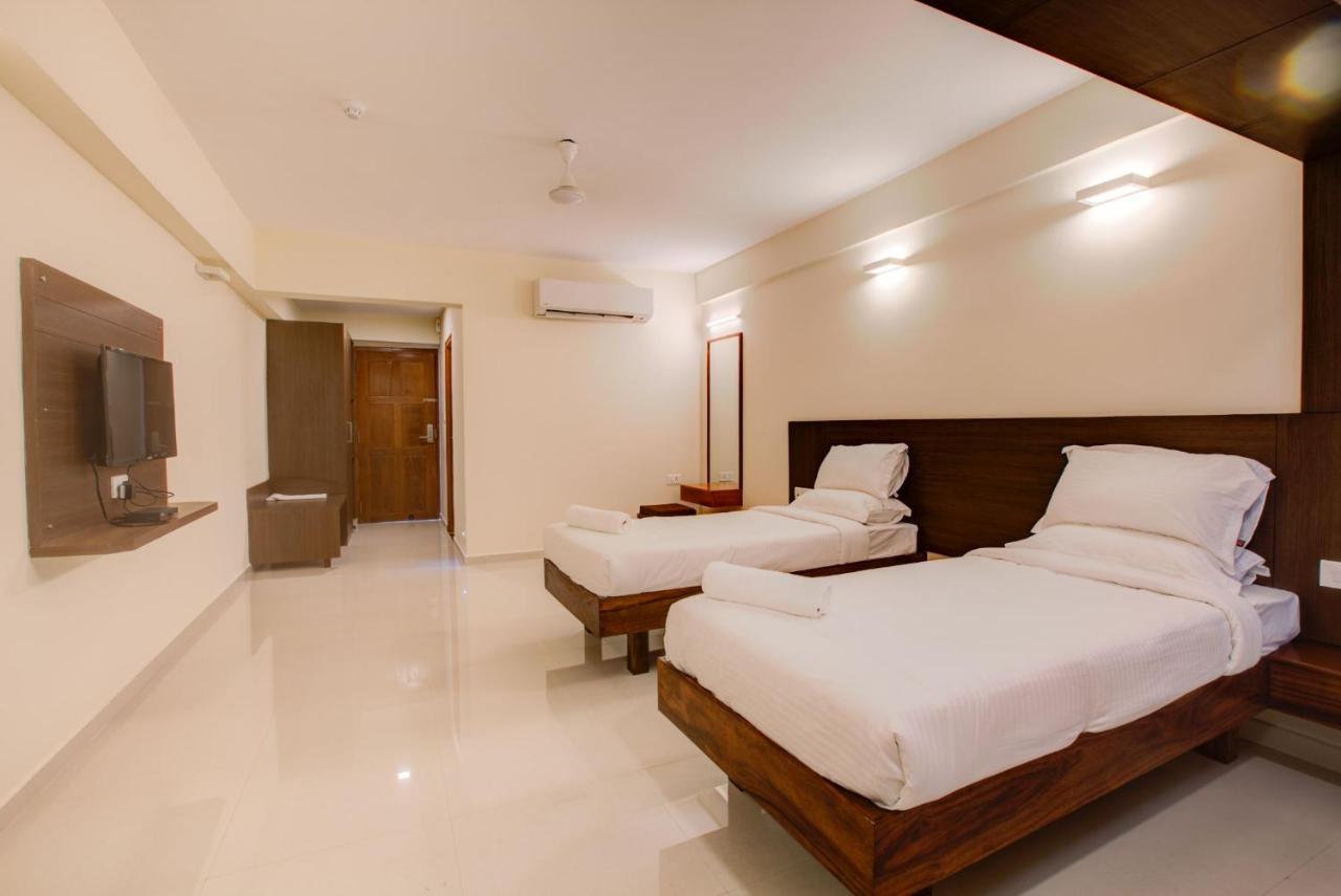 Hotel Bms Mangalore Bagian luar foto